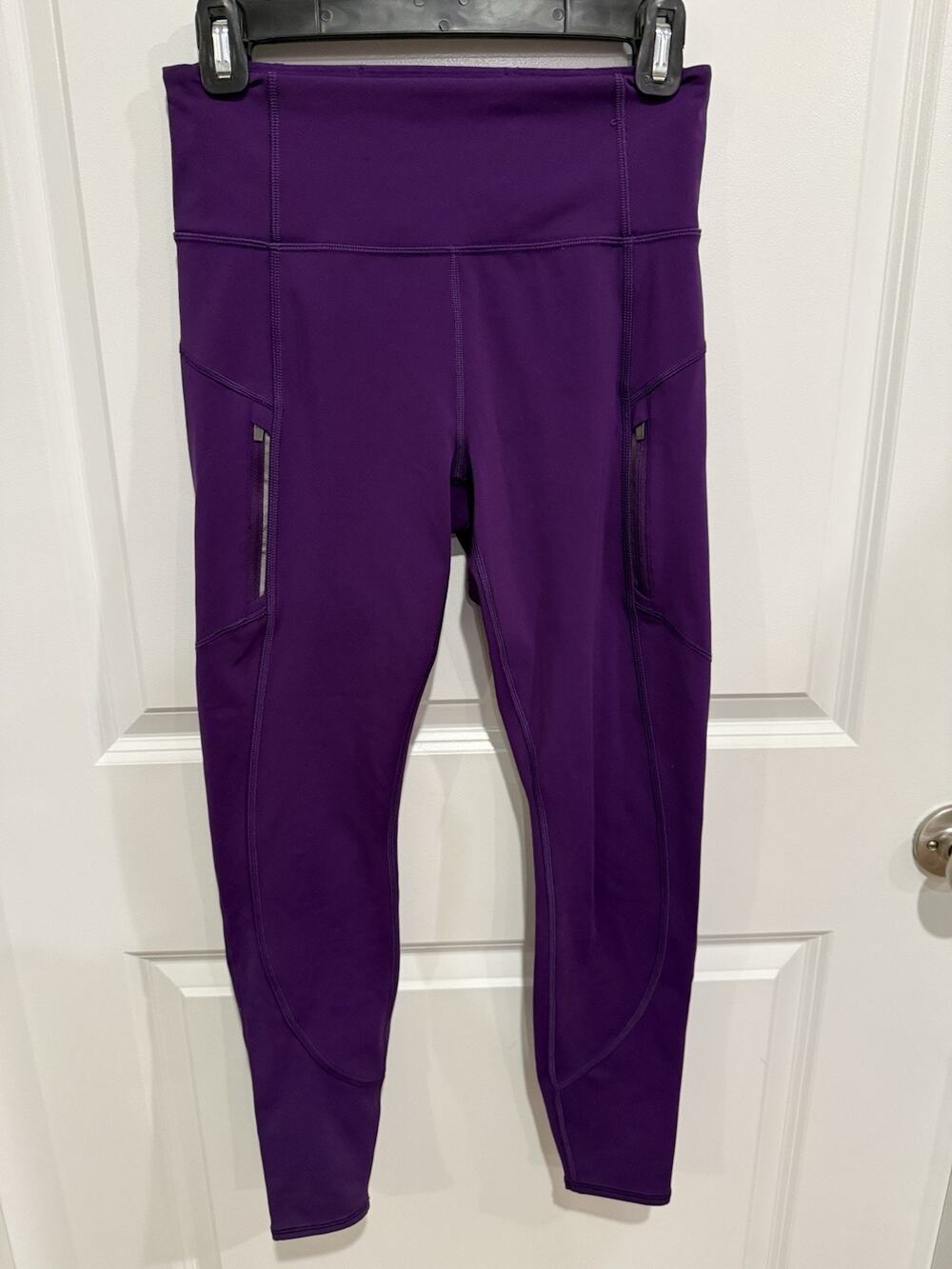 Athleta Rainier Dark Purple Tights Running Legging Women’s Sz Small Zip Pockets